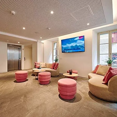 Krone - Self Check-in Hotel Interlaken